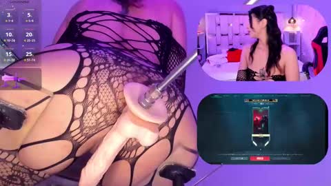 Snapshot of evelynluxye chatting on 10-05-25, 04:11 Evelyn online show from 10-05-25, 04:11