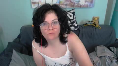 Everly online show from 09-22-25, 07:27