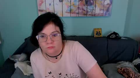 Everly online show from 03-10-26, 12:15