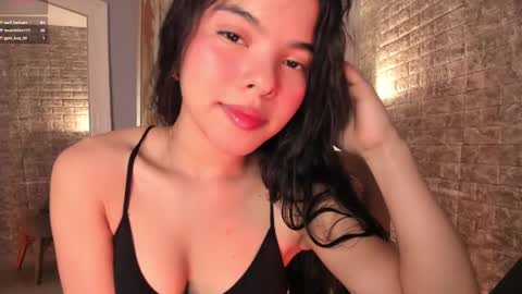 Snapshot of everyh chatting on 02-11-25, 11:12 Sophia online show from 02-11-25, 11:12