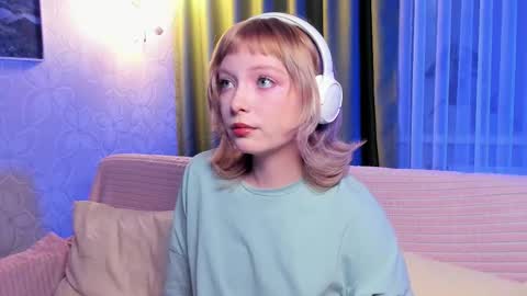 Forget me not eve on CB online show from 10-21-25, 11:22