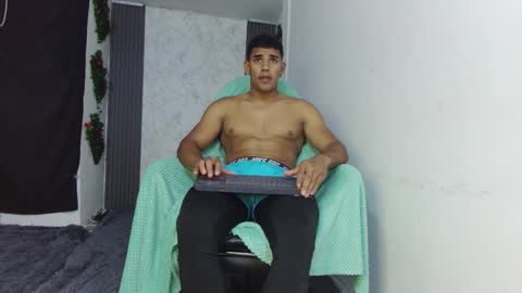 luis online show from 12-20-25, 02:29