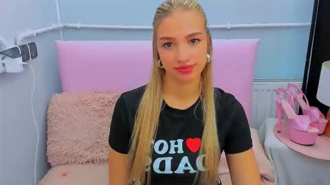 Snapshot of evettegold chatting on 10-06-25, 06:16 Eve online show from 10-06-25, 06:16