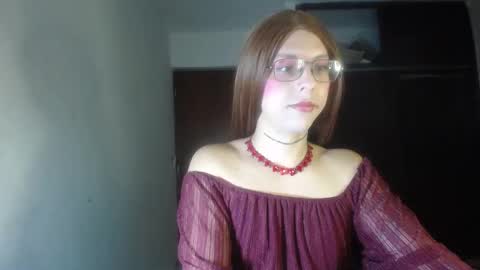 Evi online show from 12-19-25, 04:47