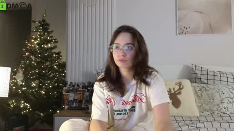 Snapshot of evi_woow chatting on 01-09-25, 11:34 evi_woow online show from 01-09-25, 11:34
