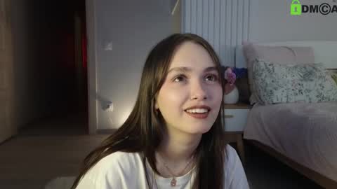 Snapshot of evi_woow chatting on 02-14-25, 10:04 evi_woow online show from 02-14-25, 10:04