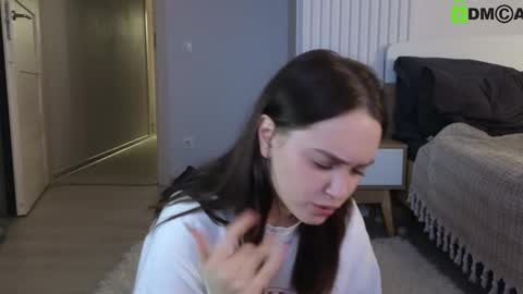 Snapshot of evi_woow chatting on 03-02-25, 11:42 evi_woow online show from 03-02-25, 11:42