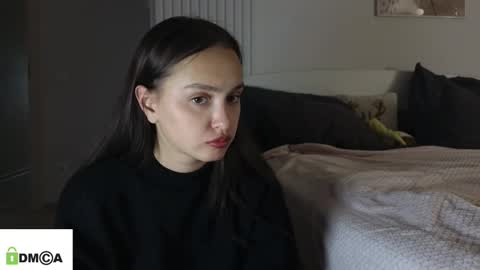 evi_woow online show from 02-06-26, 08:56