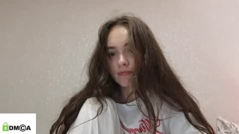 evi_woow online show from 06-16-26, 09:17