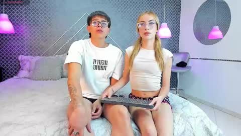 Snapshot of evie_demn chatting on 02-04-26, 08:25 Evie Denm online show from 02-04-26, 08:25