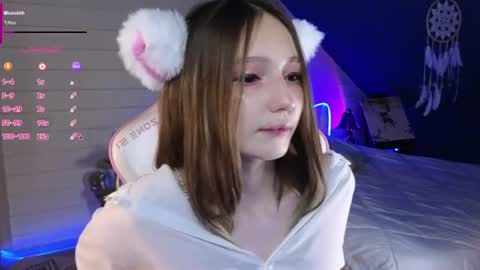 Evie online show from 06-16-26, 10:23