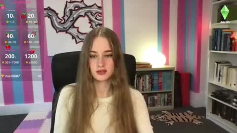 Evie3 online show from 07-29-26, 08:29