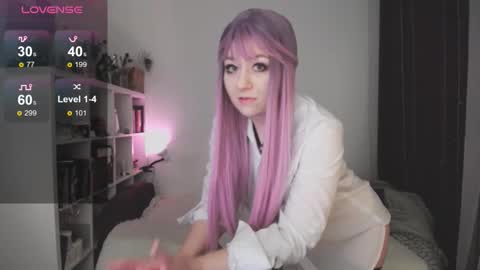 Snapshot of eviecuster chatting on 10-28-25, 10:45 Im gonna be on in 2 hours online show from 10-28-25, 10:45