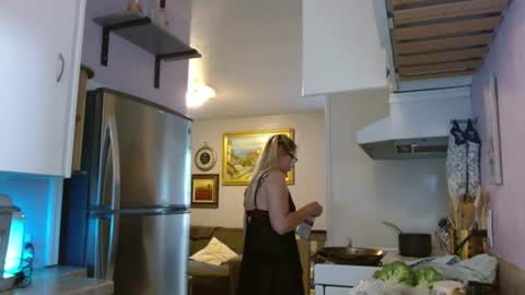 evieeashee online show from 08-04-26, 12:58