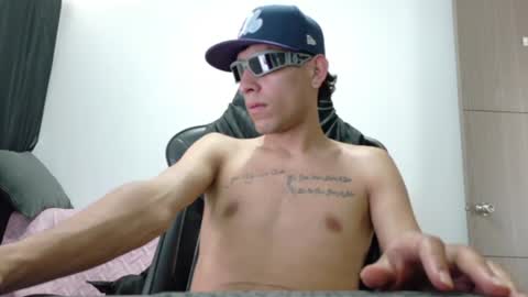 evil_boss1 online show from 07-11-26, 04:32