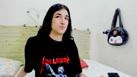 Snapshot of evil_marley chatting on 11-22-25, 08:19 Marley independent model online show from 11-22-25, 08:19