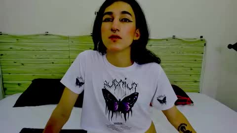 Snapshot of evil_marley chatting on 12-01-25, 07:41 Marley independent model online show from 12-01-25, 07:41