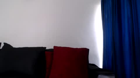 Snapshot of evilheart_69 chatting on 01-06-26, 06:44 evilheart_69 online show from 01-06-26, 06:44