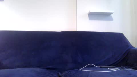 Snapshot of evillers1 chatting on 12-23-24, 10:23 Badblondebunny online show from 12-23-24, 10:23