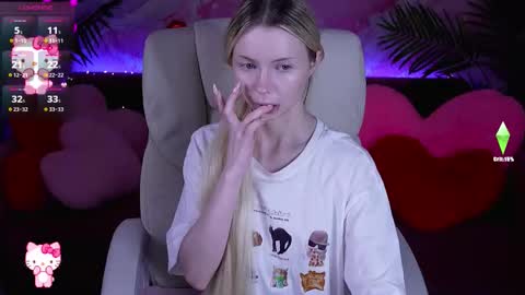 Snapshot of evistarr chatting on 02-22-26, 07:51 Eva online show from 02-22-26, 07:51