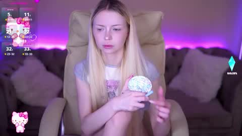 Snapshot of evistarr chatting on 03-13-26, 07:59 Eva online show from 03-13-26, 07:59