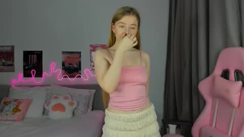 Eva online show from 03-05-26, 03:46