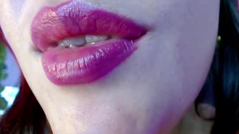 Snapshot of evolethmontenegros chatting on 12-24-24, 03:49 Evoleth online show from 12-24-24, 03:49