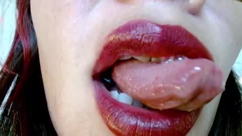 Snapshot of evolethmontenegros chatting on 01-16-25, 04:28 Evoleth online show from 01-16-25, 04:28