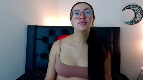 Evolet online show from 07-15-26, 12:21