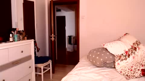 ONLYFANS  There are legends that in this room all your wishes can come true  Private is Open online show from 07-18-26, 04:38