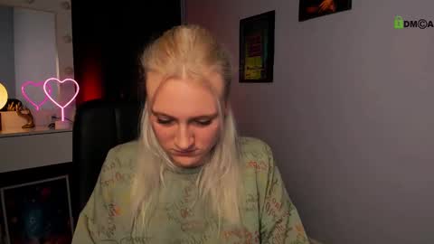 Evi online show from 03-07-25, 12:23