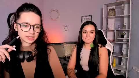 Evi online show from 03-12-25, 02:56