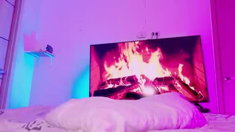 Snapshot of evva_foxxy chatting on 07-28-26, 01:43 evva_foxxy online show from 07-28-26, 01:43