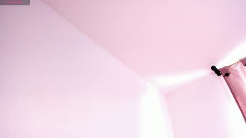 Snapshot of evy_orange1 chatting on 01-11-25, 02:58 EVY online show from 01-11-25, 02:58