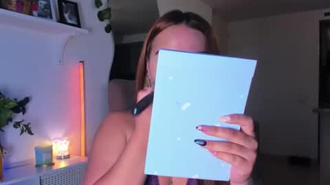 Snapshot of evy_orange1 chatting on 03-03-26, 11:10 EVY online show from 03-03-26, 11:10