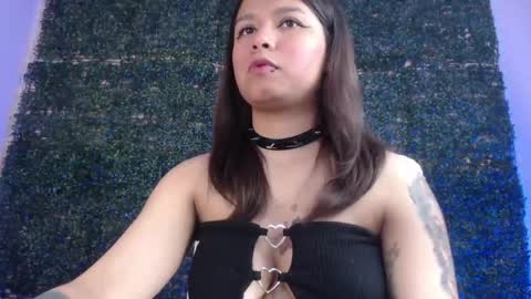 Im Evy online show from 04-26-26, 02:37