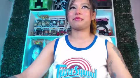 Im Evy online show from 05-23-26, 11:20