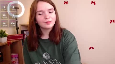 Snapshot of ewajackson chatting on 12-01-25, 03:39 Eva online show from 12-01-25, 03:39