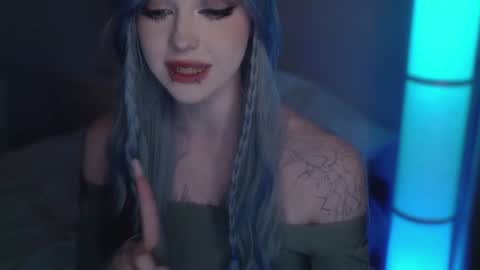 Alyson online show from 01-25-25, 01:54