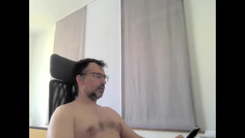exhibit77 online show from 06-11-26, 06:55