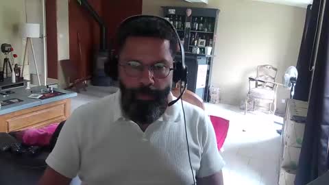 Gio online show from 09-11-25, 04:07