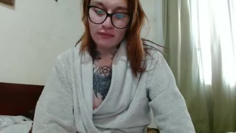 Snapshot of exolizzz66 chatting on 12-31-24, 07:29 Exolizz online show from 12-31-24, 07:29