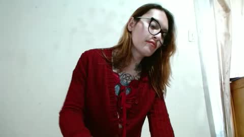 Snapshot of exolizzz66 chatting on 01-28-25, 10:23 Exolizz online show from 01-28-25, 10:23