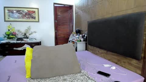Snapshot of exotic_angel69 chatting on 03-11-25, 06:53 voloptous mommy angel online show from 03-11-25, 06:53