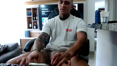camilo online show from 06-21-26, 05:04