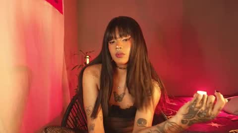 Snapshot of exotic_medussapp chatting on 05-16-26, 05:15 Soy Carla online show from 05-16-26, 05:15