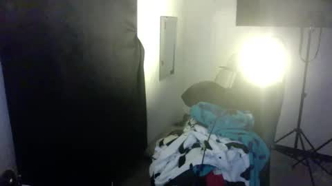 exotic_polla online show from 10-25-25, 04:20