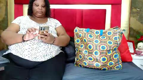 Mandy online show from 06-01-26, 01:46