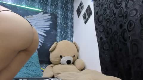 exotichot_couple online show from 05-02-26, 12:04