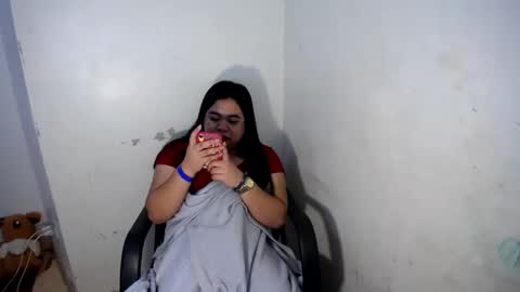 SHANTAL MARIE online show from 12-15-24, 04:40